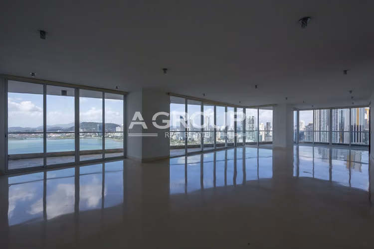 The Point - Punta Paitilla - Se vende apartamento