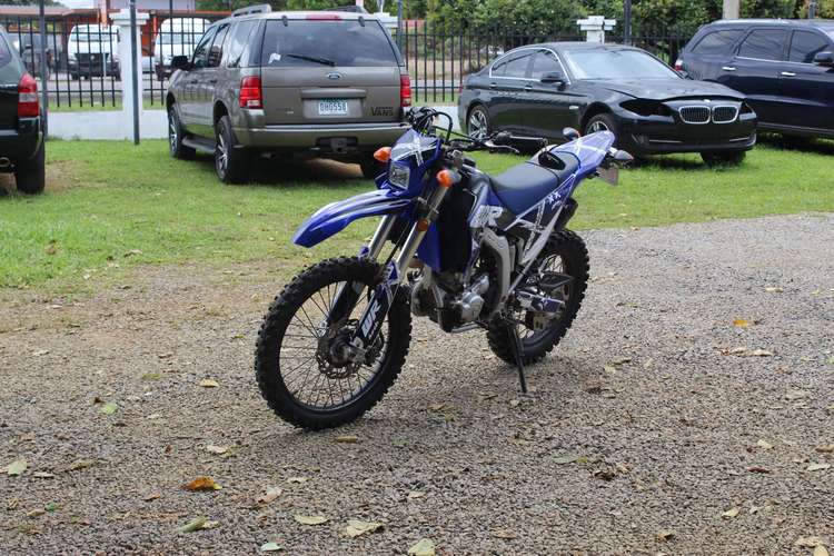 YAMAHA WR250R
