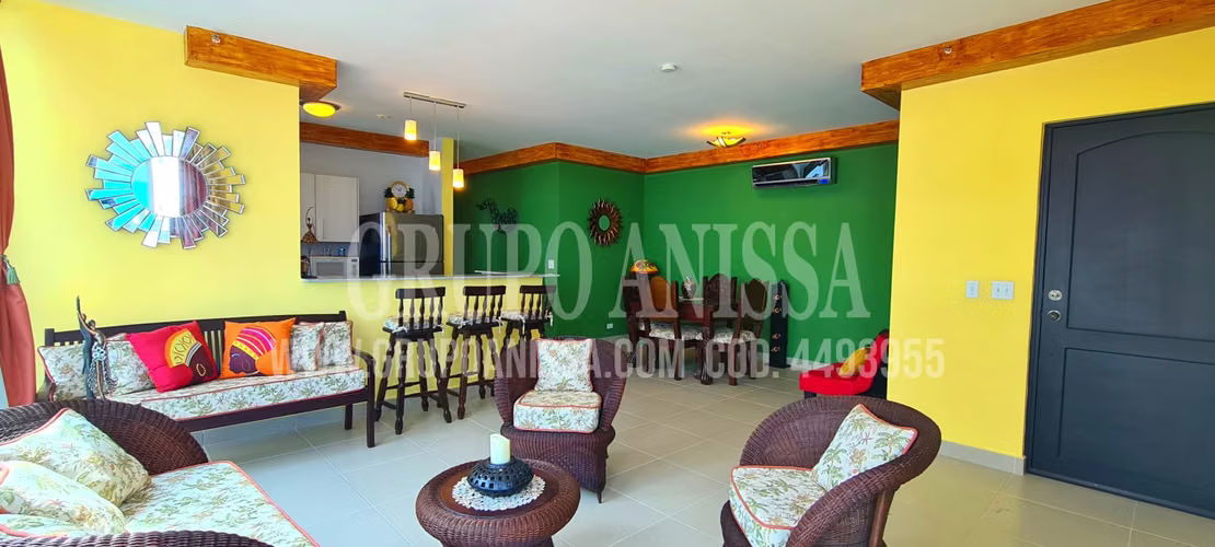 Se Vende Apartamento en Playa Corona con Vistas al Mar