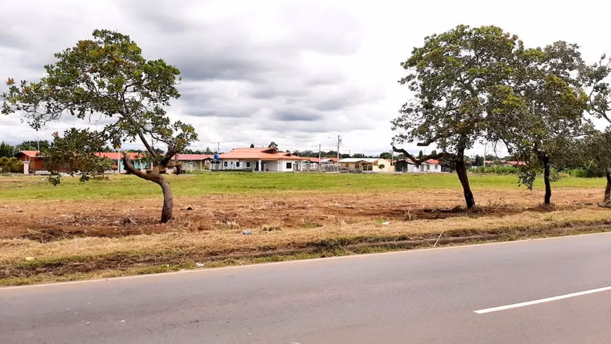 Sale Land in Via Interamericana, Aguadulce, 7,700m2