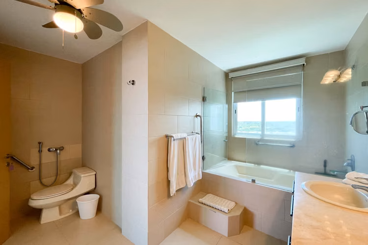Bijao, Torre Cocolí - Apartamento de Dos Recámaras con Vista al Mar