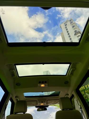 LAND ROVER LR4 2015 SUPER CARGADO.  UN VEHÍCULO AMPLIO, SEGURO Y CÓMODO.  COMO NUEVO Y CON SUS MANTENIMIENTOS DE AGENCIA