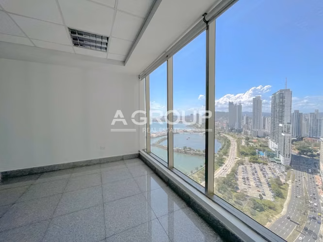 Se vende oficina en Torre Bicsa - Avenida Balboa - Imagen 4