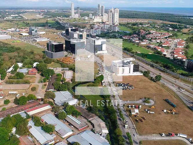 Terreno en Santa María Business District 4,898.94 M2 - Imagen 5