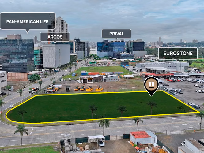 Terreno en Santa María Business District 4,898.94 M2 - Imagen 4