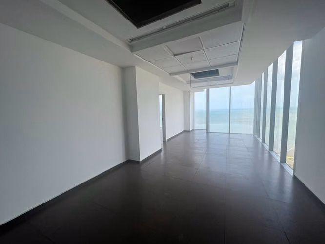 Venta de Oficinas con Vista al Mar en Torre BOC – 423 m² y Otras Opciones Desde $205,920