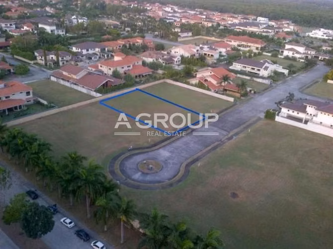 Se vende terreno en Puerta del Mar - Costa del Este - Imagen 2