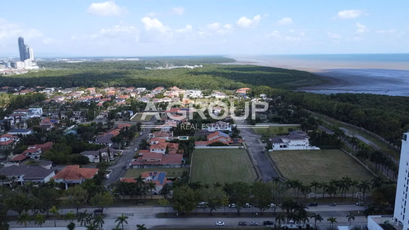 Costa del Este - Lot For Sale