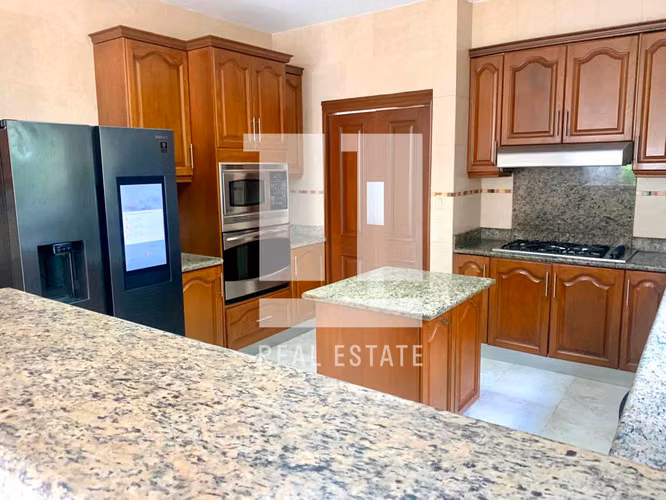 Se vende Casa en Tucan Country Club - Imagen 9