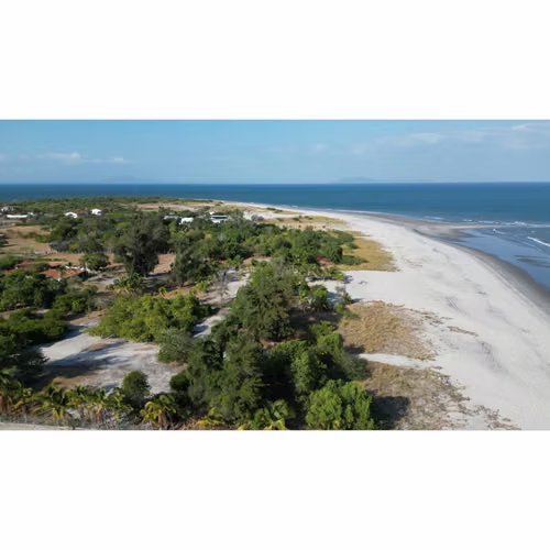 Land for sale facing the sea in Punta Chame, 2,250m2