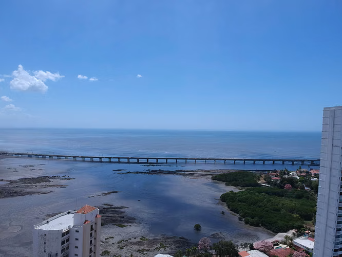 Se vende Terreno en Altos del Golf entre Ave. Cincuentenario 3,400m2 - Imagen 5
