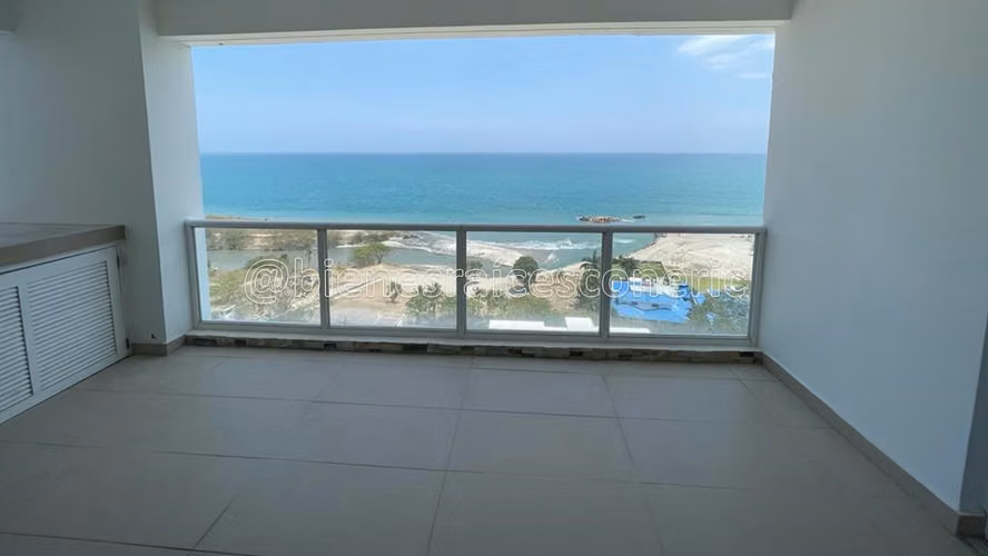 Venta de Penthouse con vista al mar en PH Terrazas, Playa Blanca