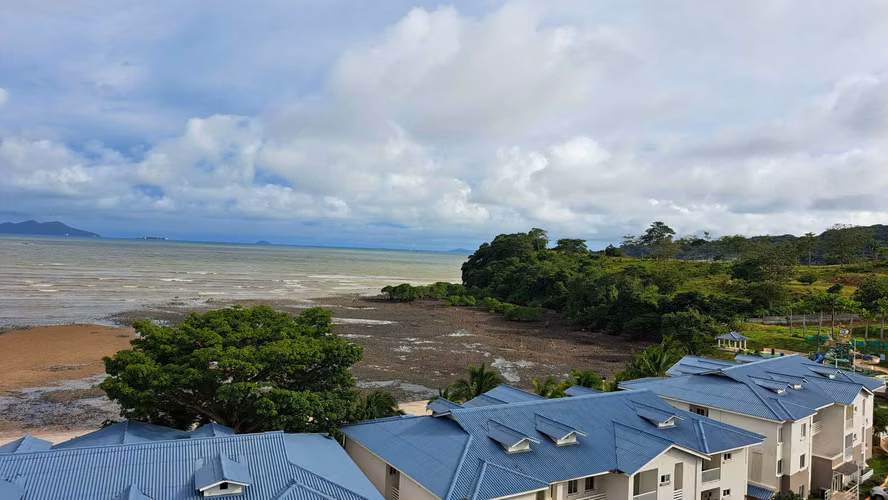Se vende apartamento en Playa Dorada P.H Altamira Arraijan