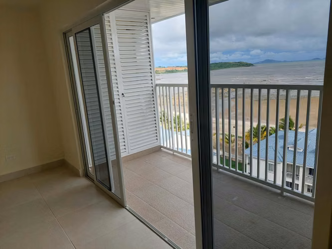 Se vende apartamento en Playa Dorada P.H Altamira Arraijan