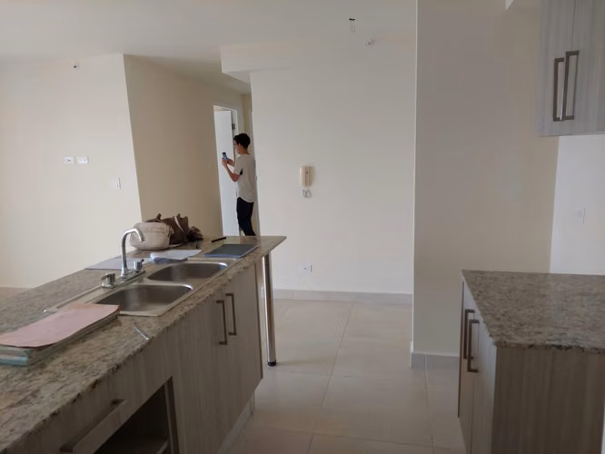 Se vende apartamento en Playa Dorada P.H Altamira Arraijan