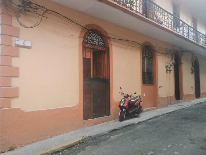 Venta Casa en Casco Viejo, 4 rec., 235m2 construcción - Imagen 15