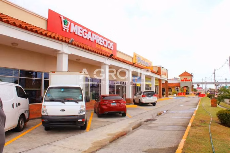 Brisas del Golf - Plaza Brisas 507 -  Se Vende Local - Imagen 9