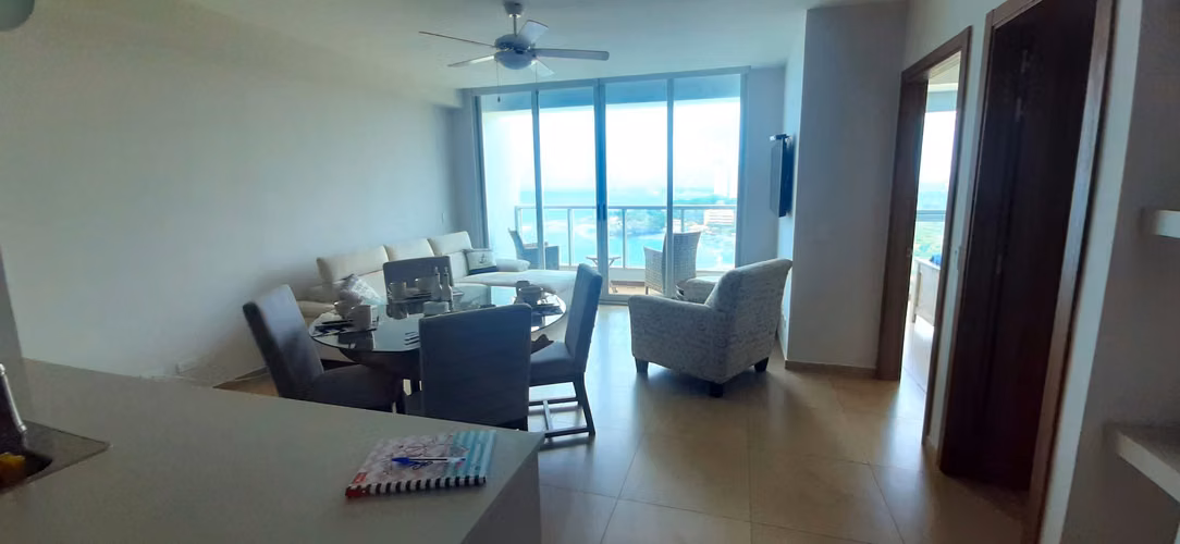 Royal Palm Piso14 - 2 Recamaras 1 Baño