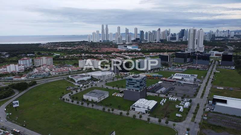 Santa Maria - Business District -  Se Vende Terreno - Imagen 2