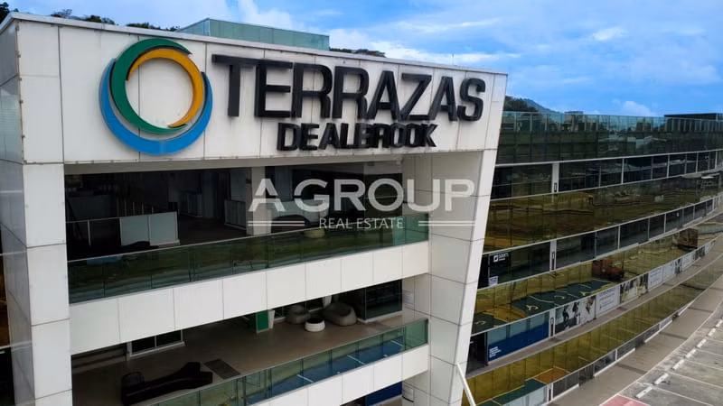 Terrazas de Albrook - Se Vende para inversion Local listo para ocupar