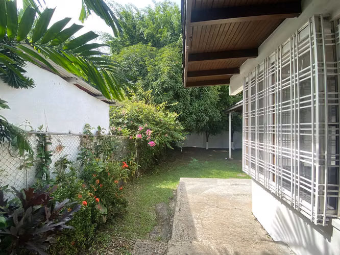 Venta Casa en Coco del Mar, con terreno de 803m2
