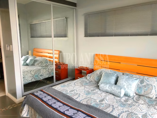 Oportunidad! Se Vende Moderna y Amplia Casa en Altos del Maria