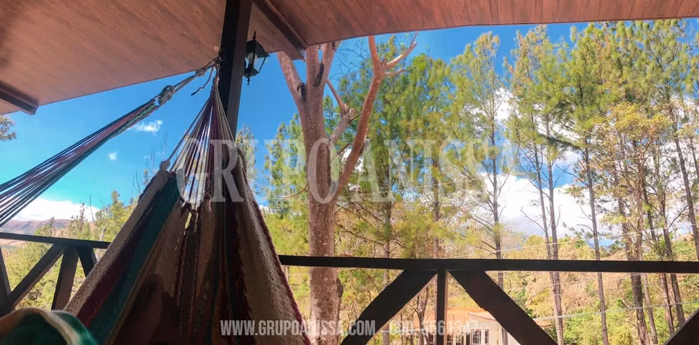 Oportunidad! Se Vende Cabaña en Altos del Maria
