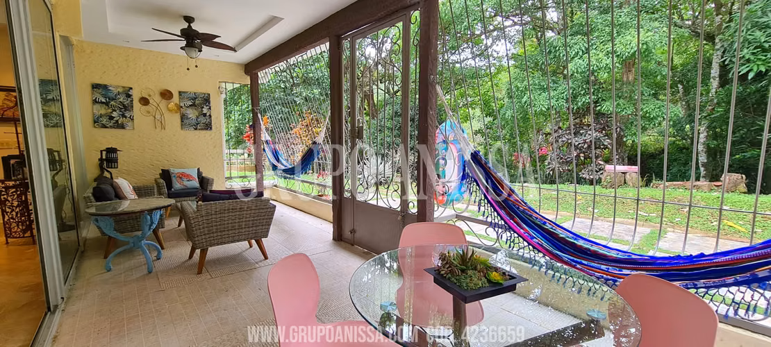 Se Vende Moderna y Acogedora Casa en Altos del Maria
