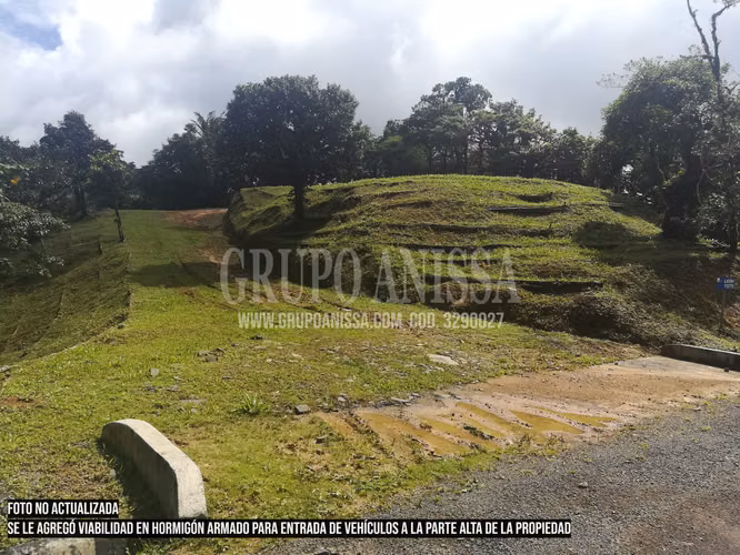 Oportunidad! Sea Dueño de Un Macro-lote Premium en Altos del Maria - Imagen 15