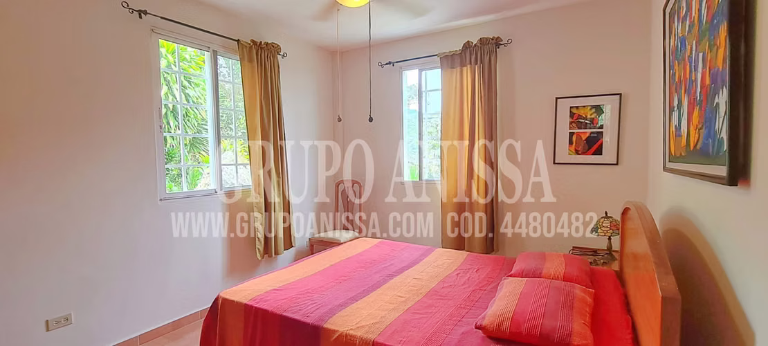 Se Vende Amplia y Hermosa Casa en Altos del Maria
