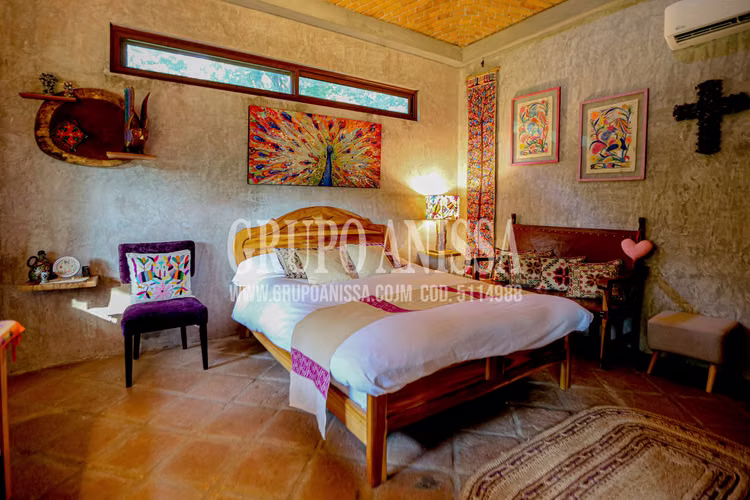 Oportunidad! Se Vende Espectacular Casa con Arquitectura Única en Altos del Maria - Imagen 12