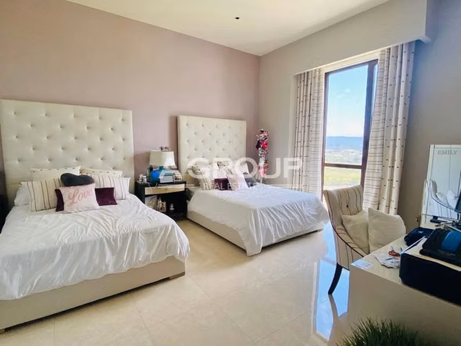 Santa Maria Court - Se Vende Lujoso Apartamento