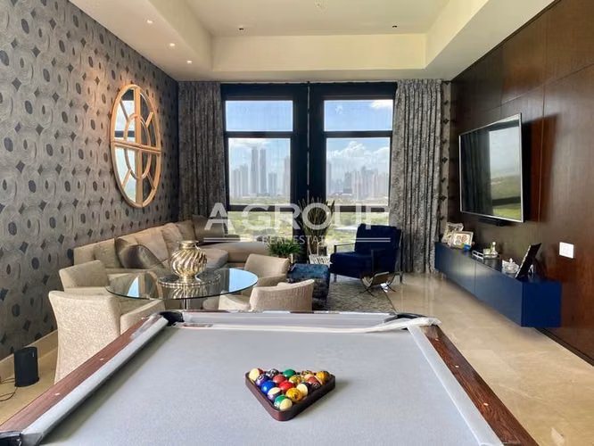 Santa Maria Court - Se Vende Lujoso Apartamento