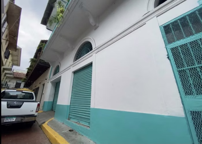 Venta Edificio Comercial en Casco Viejo, Casa de Baile, 680m2