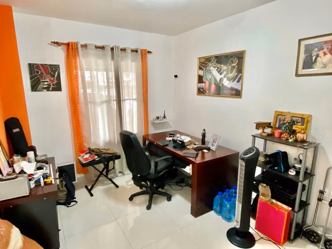SUPER GANGA CASA AAA 3R2.5B2P CON TERRAZA EN VILLA ZAITA 169000 - Imagen 13