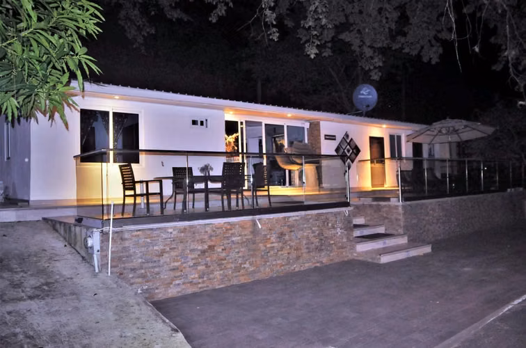 Venta Casa Hostal BnB en Isla Contadora, Las Perlas, 550m2, 6 habitaciones