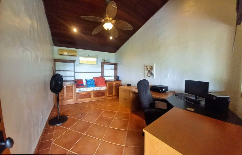 Casa en Altos del Maria- Altos Woods