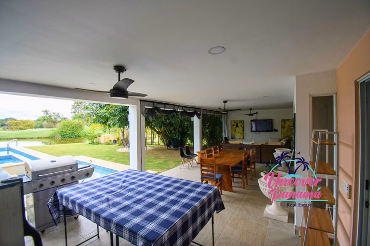 Villa dos lagos en Decameron, $600.00 la noche.
