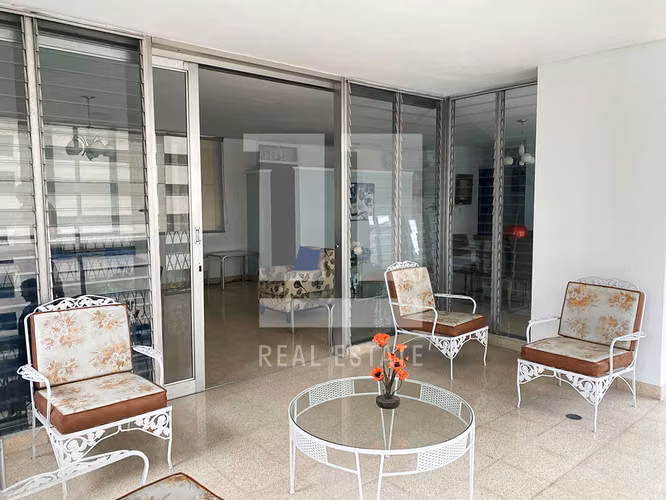 Se vende apartamento en Obarrio, PH Eden Roc - Imagen 5