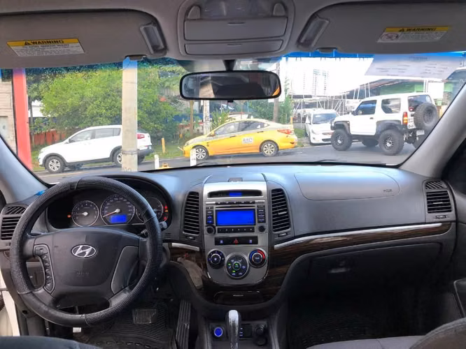 Hyundai Santa fe 2012