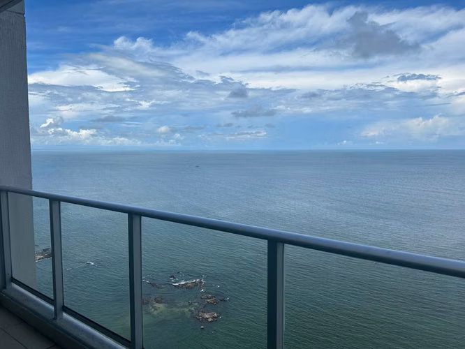 VENDO APARTAMENTO EN PH OCEANAIRE