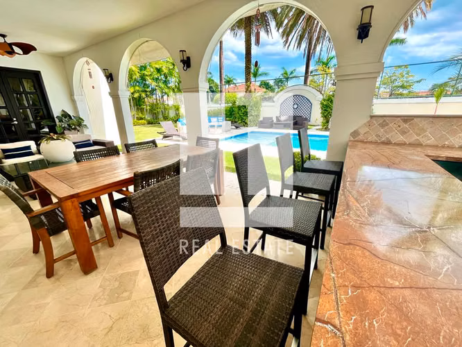 Se Vende Lujosa Casa en Costa del Este, Royal Pacific - Imagen 8