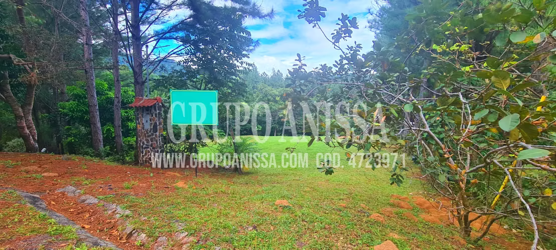 Se Vende Hermoso Terreno Plano En Altos del Maria