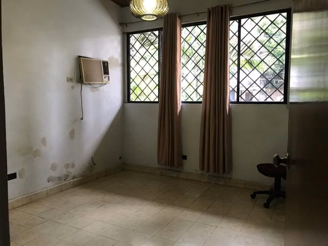 Venta de Edificio en Bella Vista, La Cresta, 1,000m2 de terreno