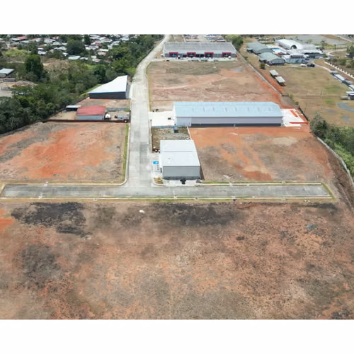 Venta de Terreno en Mañanitas Tocumen, 8,500m2