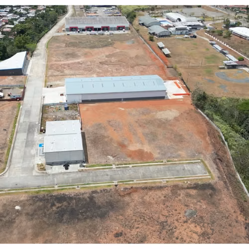 Venta de Terreno en Mañanitas Tocumen, 8,500m2