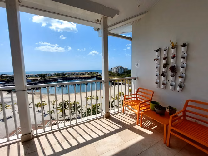 Se alquila en Marina Village Buenaventura