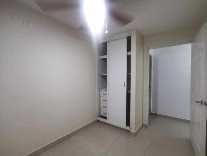 SUPER GANGA REMATE APT 3R2B1P EN FRENTE UTP EN TORRE TOSCANA CONDADO  115000 - Imagen 7