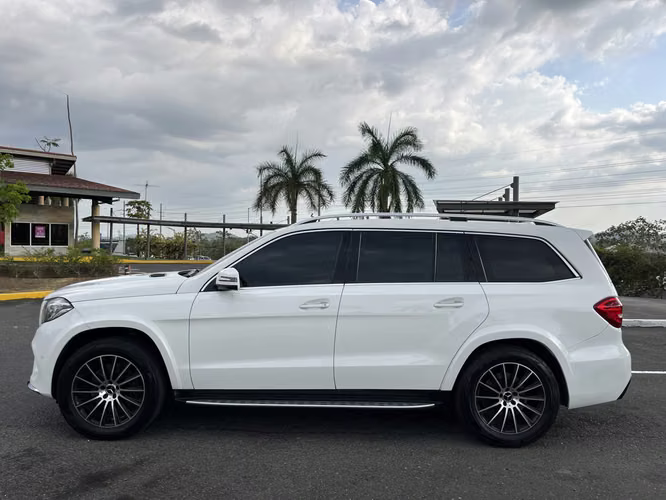 Mercedes Benz GLS 400 Paquete AMG
