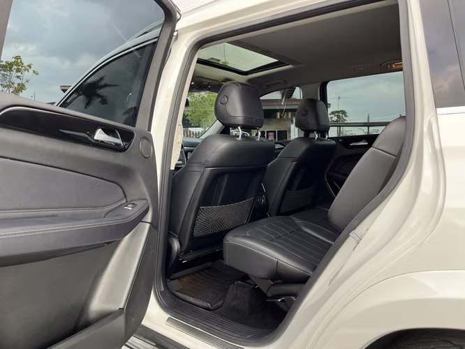 Mercedes Benz GLS 400 Paquete AMG